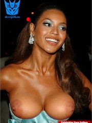 Beyonce Knowles Famous Nudes image 1 