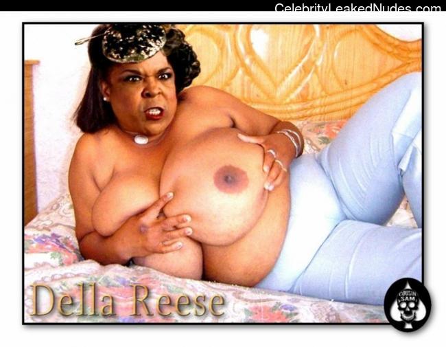 Della-Reese-nude-celebrity-11
