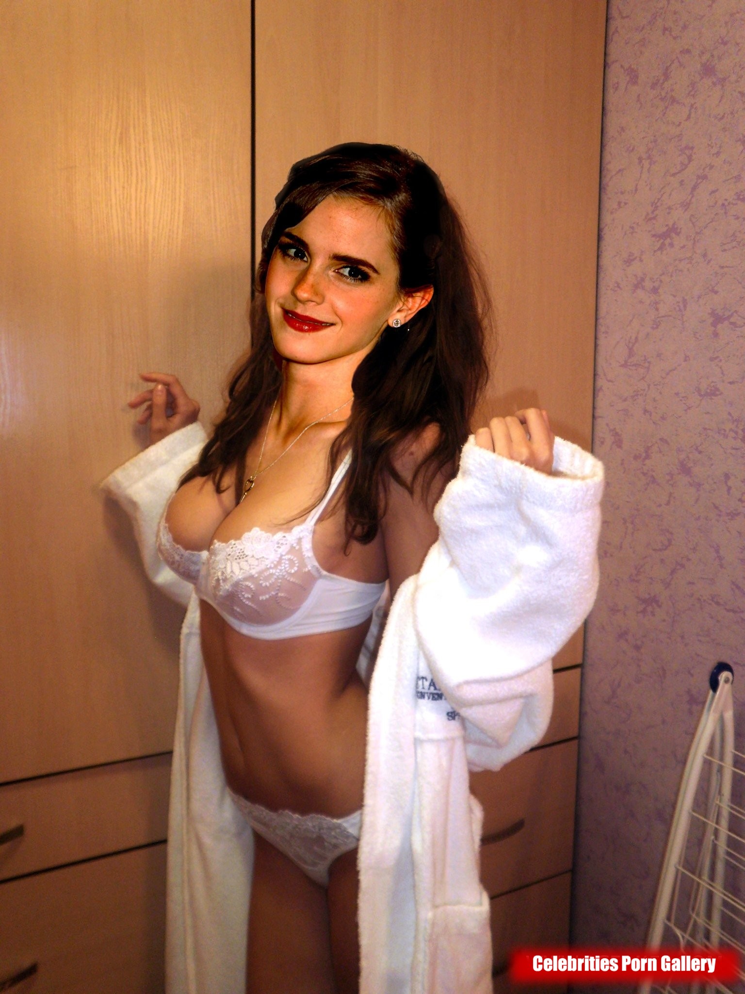 Emma-Watson-nude-img-029