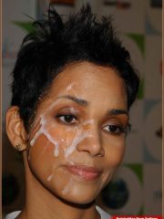 Halle Berry Famous Nudes image 9 