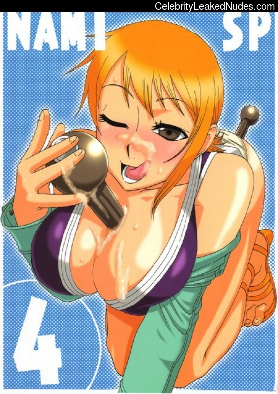 One-Piece-free-nude-celeb-pics-11