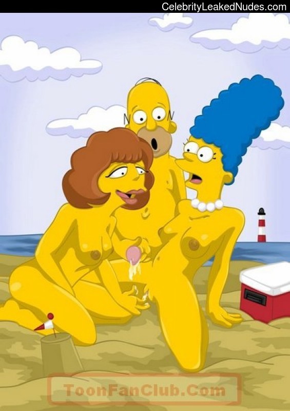The-Simpsons-celebrities-naked-5
