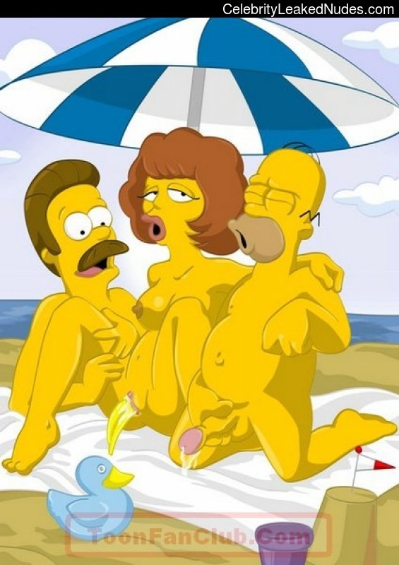 The-Simpsons-celebrities-naked-7
