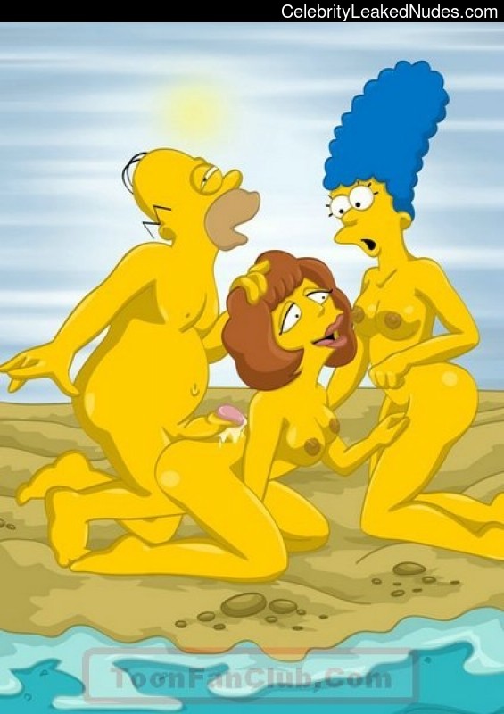 The-Simpsons-celebrities-naked-8