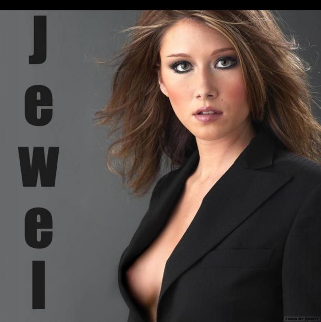 Jewel-Staite-naked-30