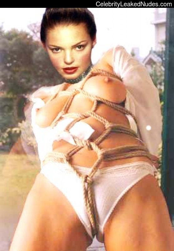 Katherine-Heigl-nude-celebrity-pictures-3