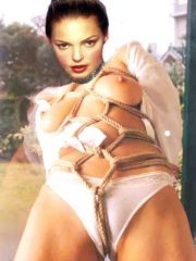 Katherine Heigl Newest Celebrity Nudes image 3 