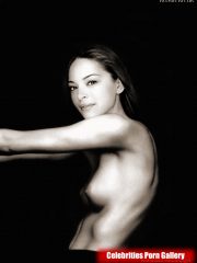 Kristin Kreuk Celebrity Nude Pics image 3 