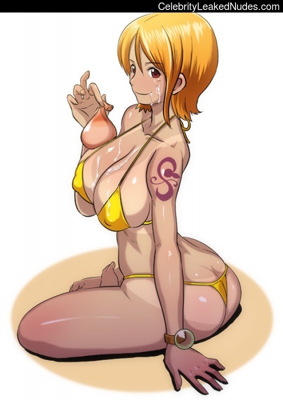 One-Piece-naked-celebrity-21