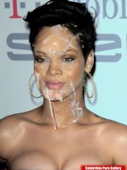 Rihanna Best Celebrity Nude image 14 