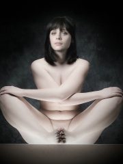 Zooey Deschanel Nude Celeb Pics image 17 